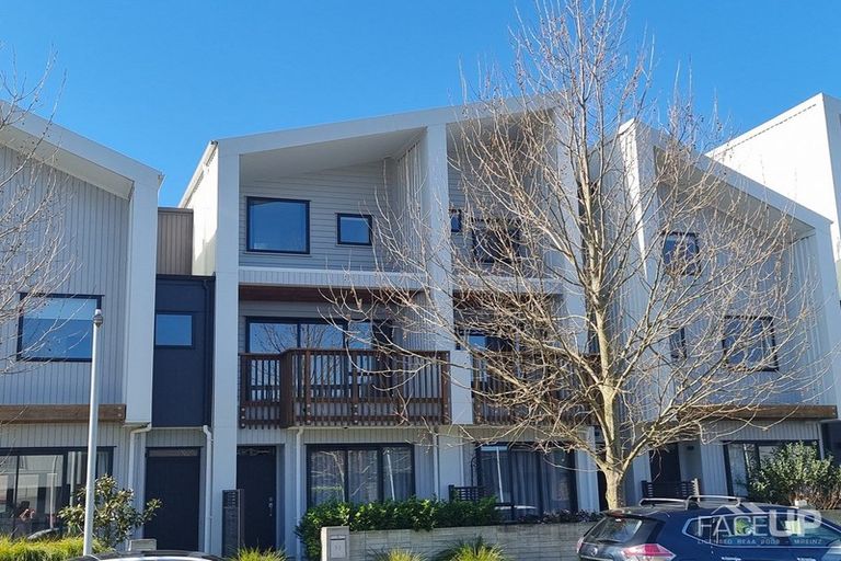 Photo of property in 24 Mapou Road, Hobsonville, Auckland, 0616