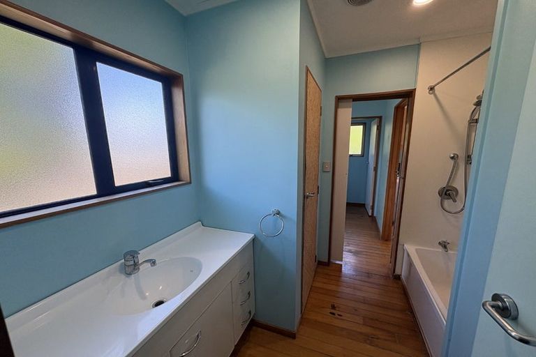 Photo of property in 25 Harbour Road, Ohope, 3121