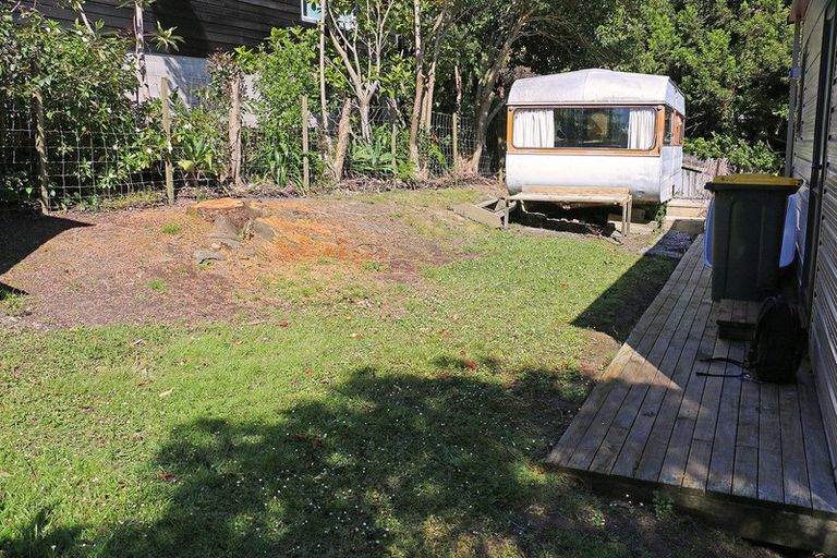 Photo of property in 5 Inca Place, Snells Beach, 0920