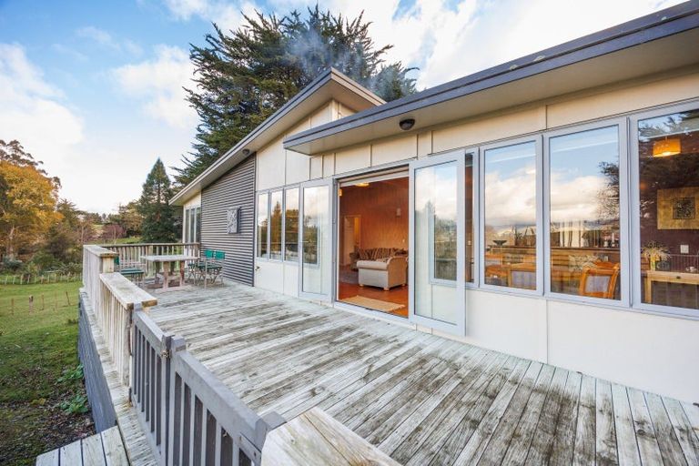 Photo of property in 442 Zigzag Road, Pohangina, Feilding, 4775