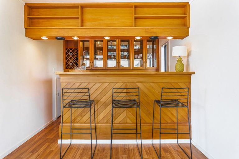 Photo of property in 24 Verbena Road, Birkdale, Auckland, 0626