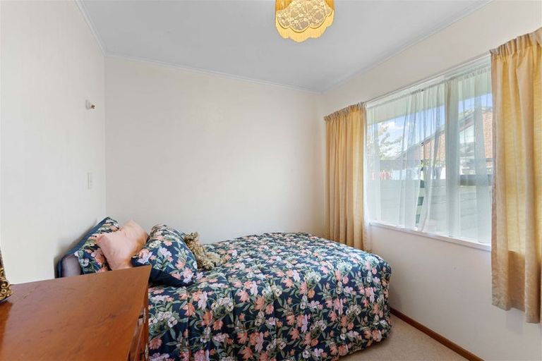 Photo of property in 1 Koromiko Road, Waikanae, 5036