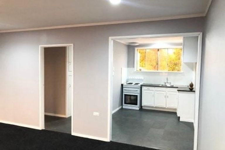 Photo of property in 1/81 Seabrook Avenue, New Lynn, Auckland, 0600
