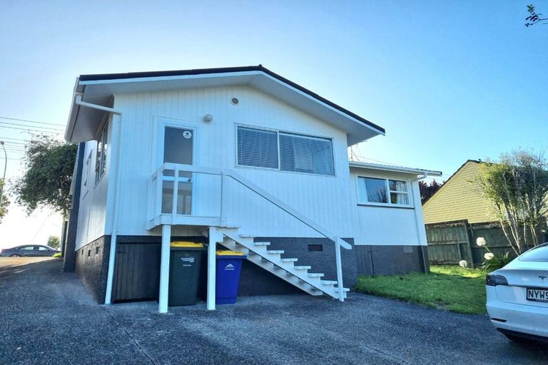Photo of property in 2/164 Forrest Hill Road, Forrest Hill, Auckland, 0620
