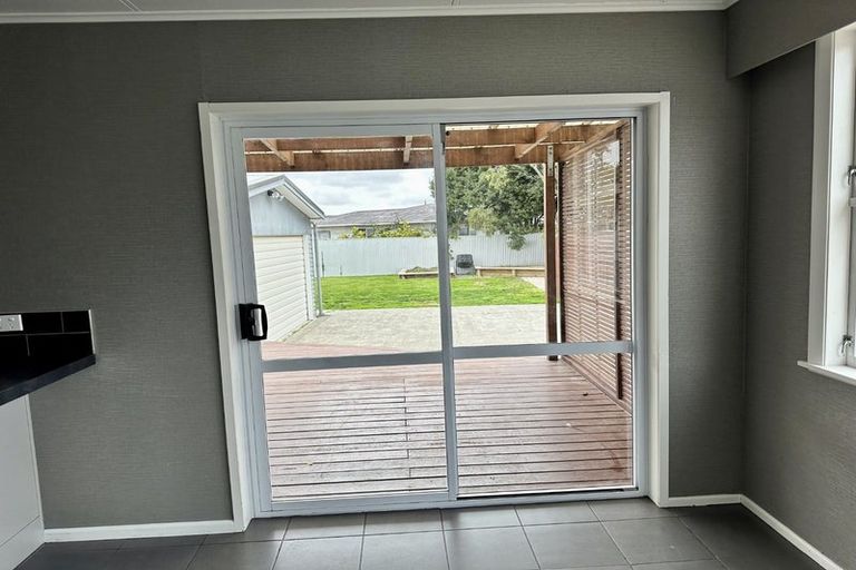 Photo of property in 30 Anakiwa Street, Kelvin Grove, Palmerston North, 4414