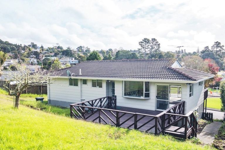 Photo of property in 10 Annison Avenue, Glen Eden, Auckland, 0602