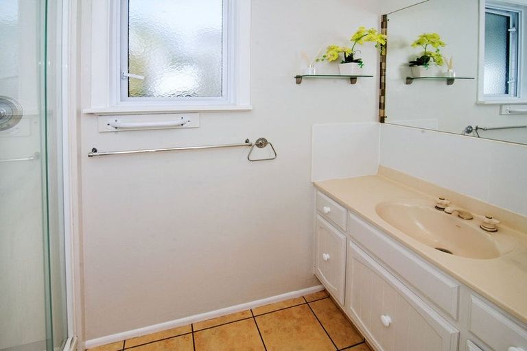 Photo of property in 11 Puriri Crescent, Lansdowne, Masterton, 5810