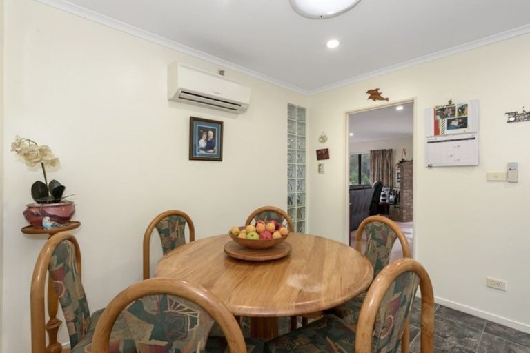 Photo of property in 7 Silhouette Way, Western Heights, Hamilton, 3200