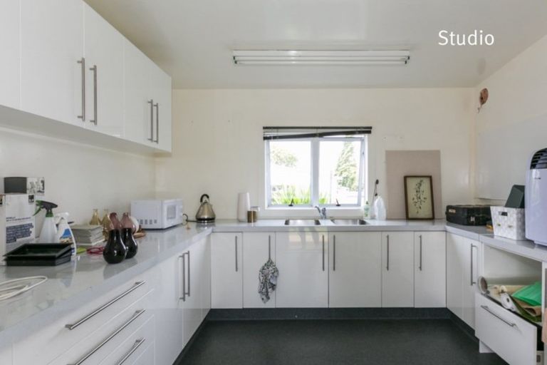 Photo of property in 409 Alexandra Street, Hastings, 4122