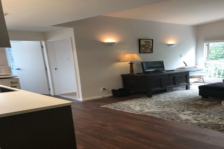 Photo of property in Capital Hill Apartments, 31/54 Hill Street, Thorndon, Wellington, 6011