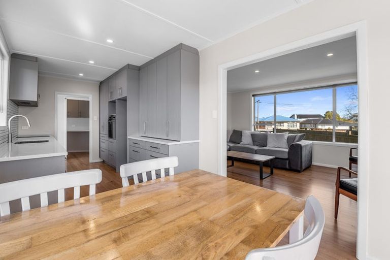 Photo of property in 14 Elliott Crescent, Owhata, Rotorua, 3010