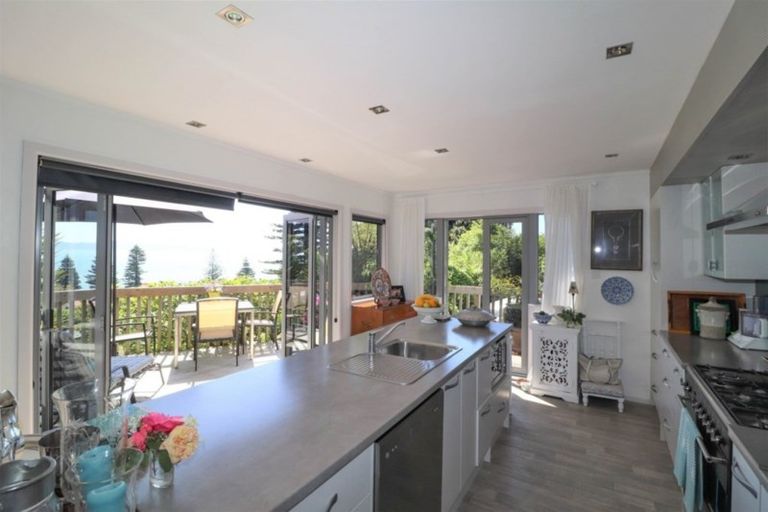 Photo of property in 2 Arthur Road, Ngarimu Bay, Thames, 3575