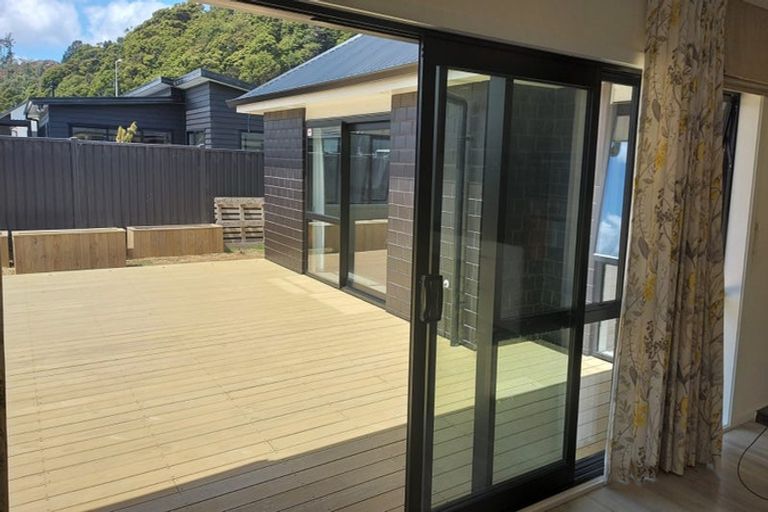 Photo of property in 14 Salisbury Crescent, Wallaceville, Upper Hutt, 5018