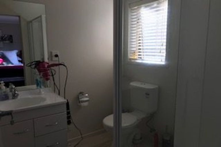 Photo of property in 16/19 Glencarron Place, Bethlehem, Tauranga, 3110