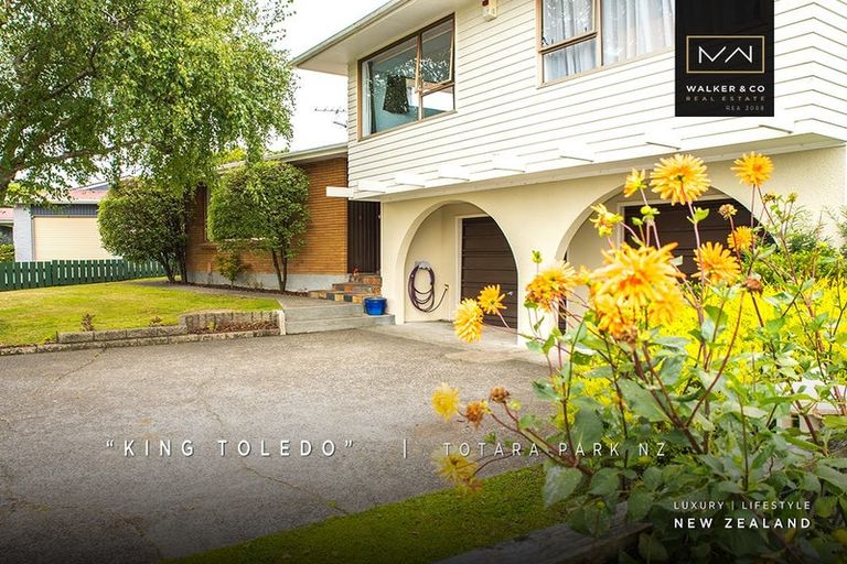 Photo of property in 6 Toledo Grove, Totara Park, Upper Hutt, 5018