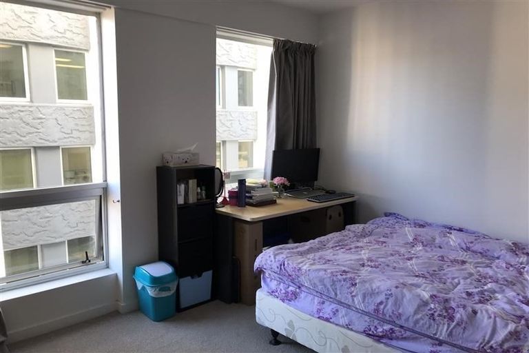 Photo of property in Terrace Heights Apartments, 8c/163 The Terrace, Wellington Central, Wellington, 6011