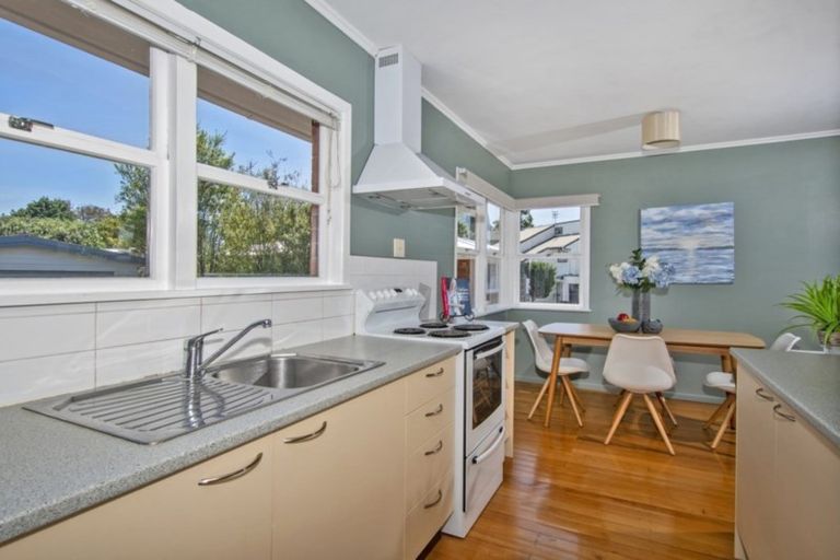 Photo of property in 9 Otuhiwai Crescent, Tikipunga, Whangarei, 0112