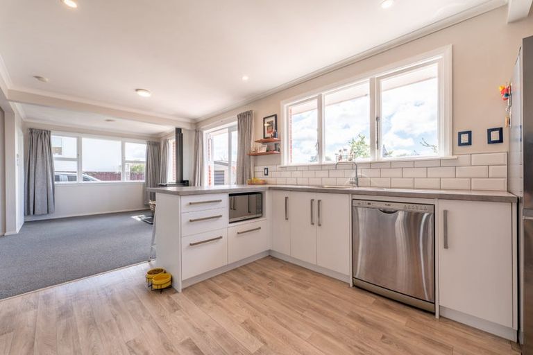 Photo of property in 24 Kowhai Street, Highfield, Timaru, 7910