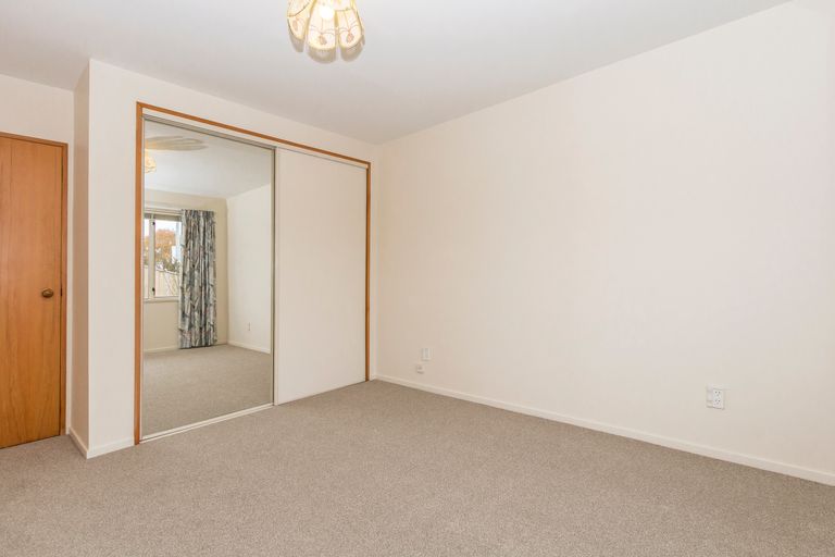 Photo of property in 1/449 Main South Road, Hornby, Christchurch, 8042