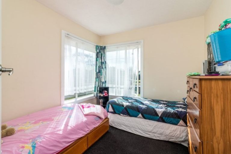 Photo of property in 12 Wimborne Crescent, Aranui, Christchurch, 8061