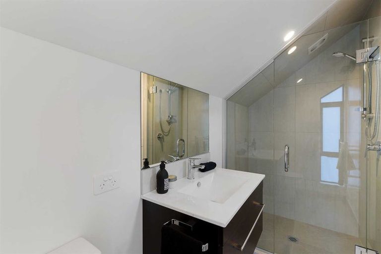 Photo of property in 480b Barbadoes Street, Edgeware, Christchurch, 8013