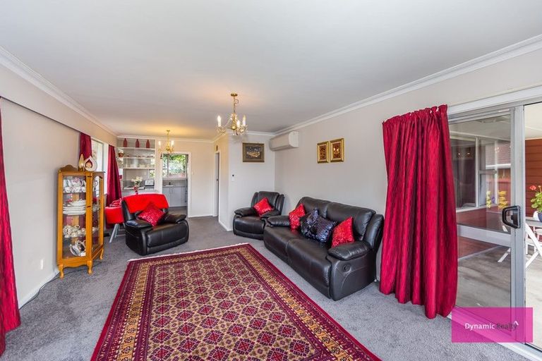 Photo of property in 2 Witbrock Crescent, Burnside, Christchurch, 8053