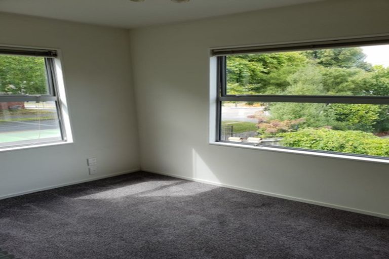 Photo of property in 1/3 Grove Road, Addington, Christchurch, 8024