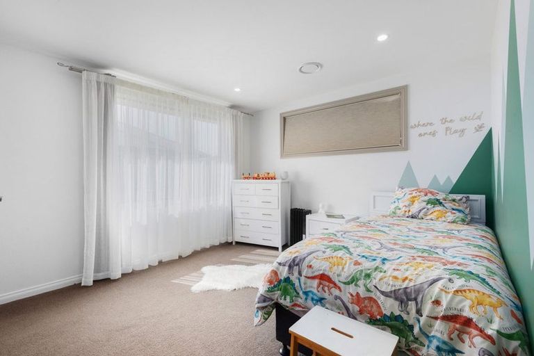 Photo of property in 16 Fenty Place, Mosgiel, 9024