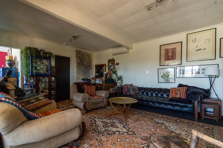 Photo of property in 22 Chatham Street, Waihola, Milton, 9073