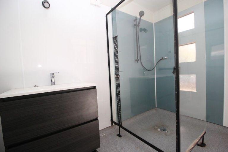 Photo of property in 90 Grey Street, Woodville, 4920