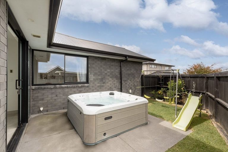 Photo of property in 2 Doyle Lane, Pyes Pa, Tauranga, 3112