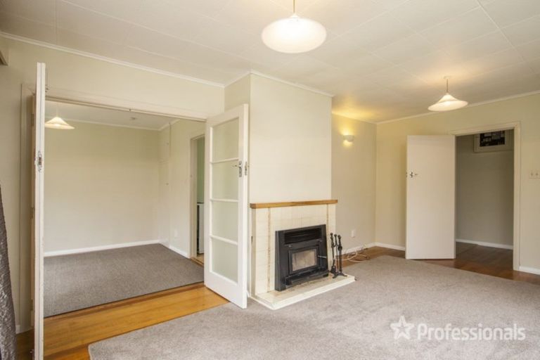 Photo of property in 8 Fox Street, Featherston, 5710
