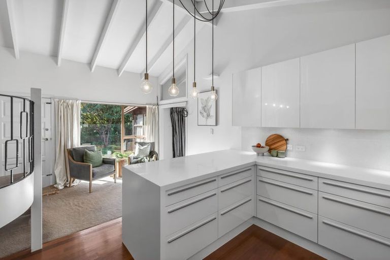 Photo of property in 94a Clyde Road, Ilam, Christchurch, 8041