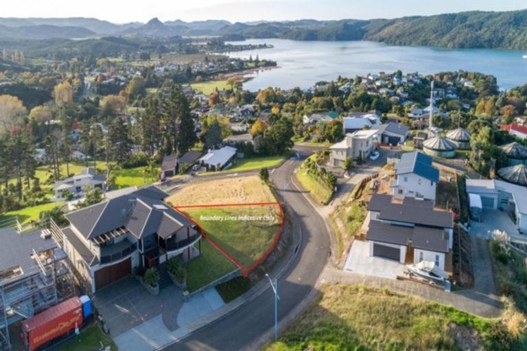 Photo of property in 106 Te Pamahue Drive, Whangamata, 3620