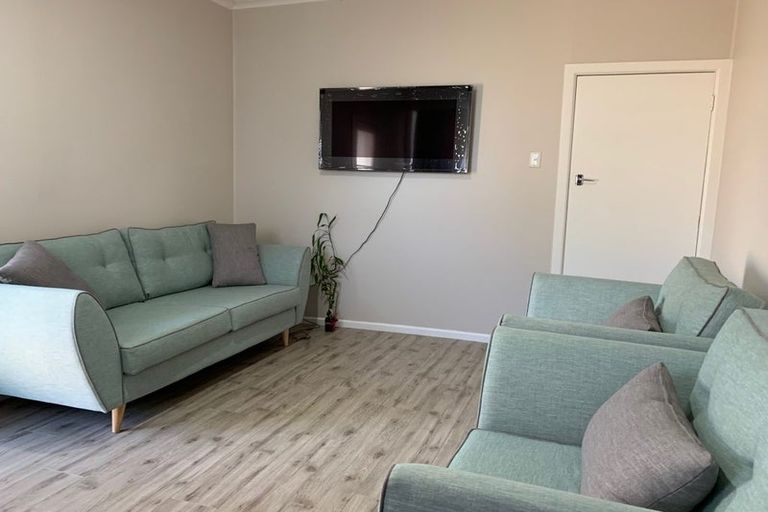 Photo of property in 21 Hill Road, Hillpark, Auckland, 2102