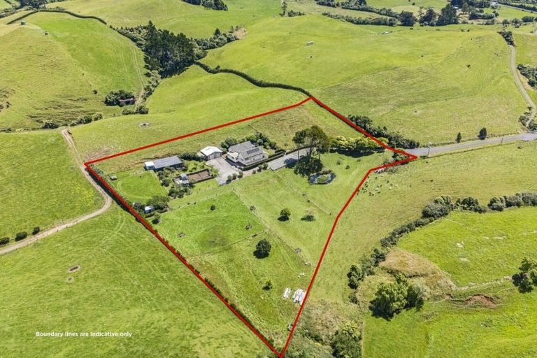 Photo of property in 79 Lincoln Road East, Everett Park, Inglewood, 4389