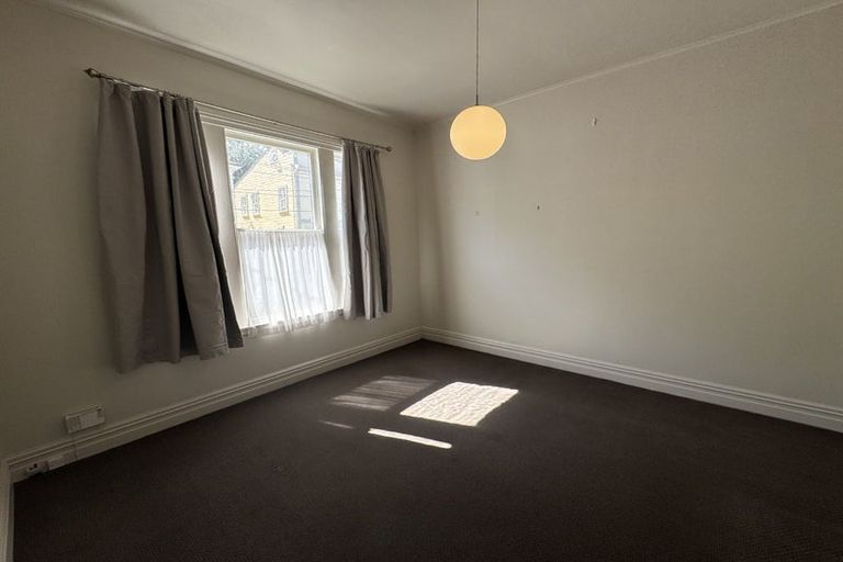 Photo of property in 295 Tinakori Road, Thorndon, Wellington, 6011