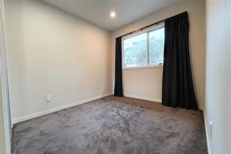 Photo of property in 45 Lynn Road, Bayview, Auckland, 0629