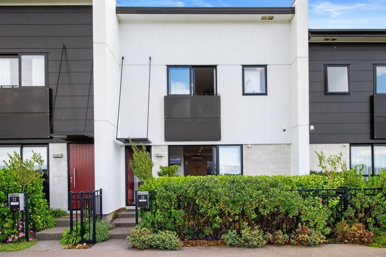 Photo of property in 30 Tippet Crescent, Wigram, Christchurch, 8025