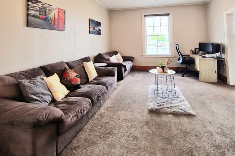 Photo of property in 13 Carlisle Street, Milson, Palmerston North, 4414