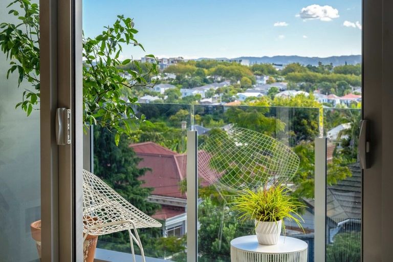 Photo of property in 1d/2 Dickens Street, Grey Lynn, Auckland, 1021