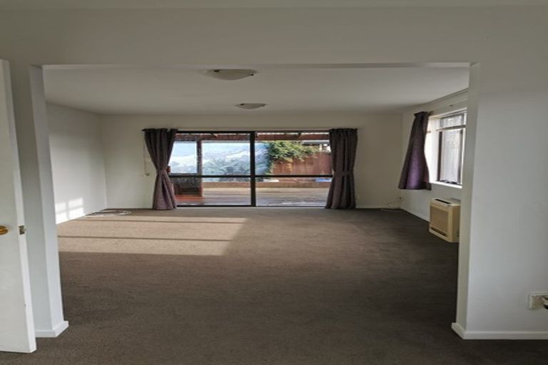 Photo of property in 2/469 Bower Avenue, Parklands, Christchurch, 8083