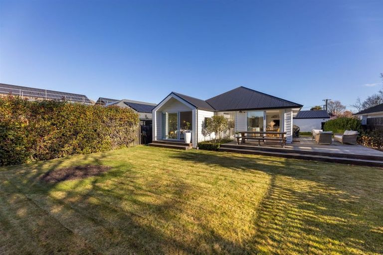 Photo of property in 24 Kenwyn Avenue, St Albans, Christchurch, 8052