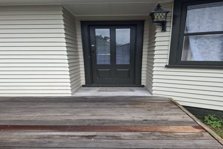 Photo of property in 7b Abel Tasman Avenue, Henderson, Auckland, 0610