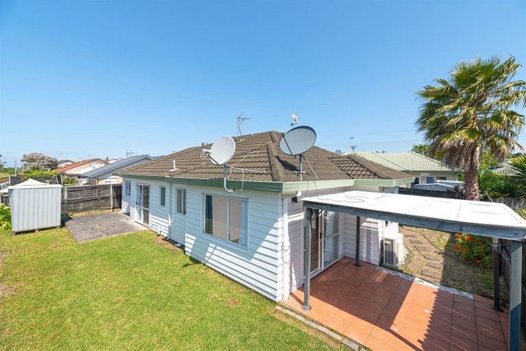 Photo of property in 87 Pooks Road, Ranui, Auckland, 0612