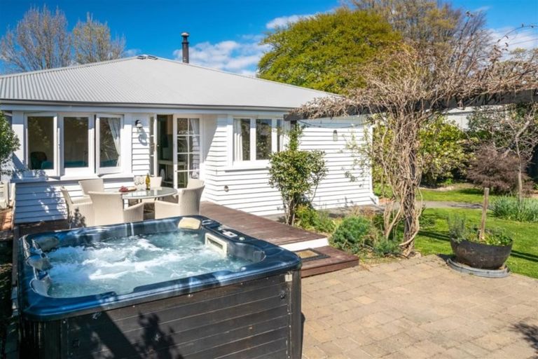 Photo of property in 38 Lakings Road, Springlands, Blenheim, 7201