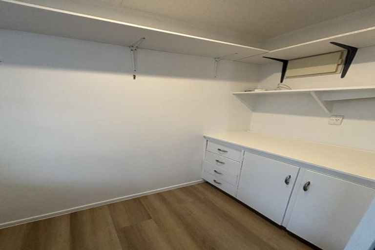 Photo of property in 213a Great South Road, Drury, 2113