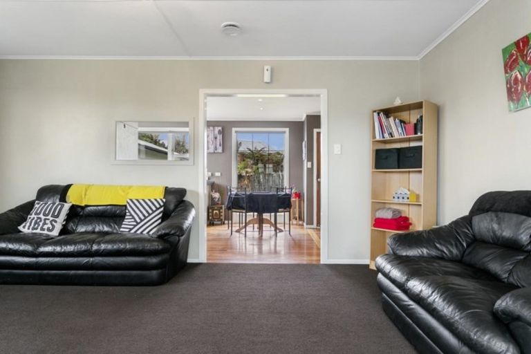 Photo of property in 15 Cumberland Street, Tauhara, Taupo, 3330