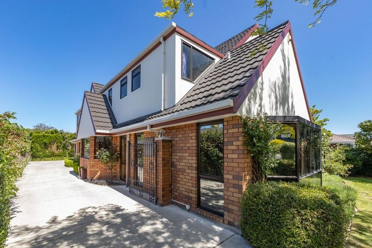 Photo of property in 72 Lowry Avenue, Redwood, Christchurch, 8051
