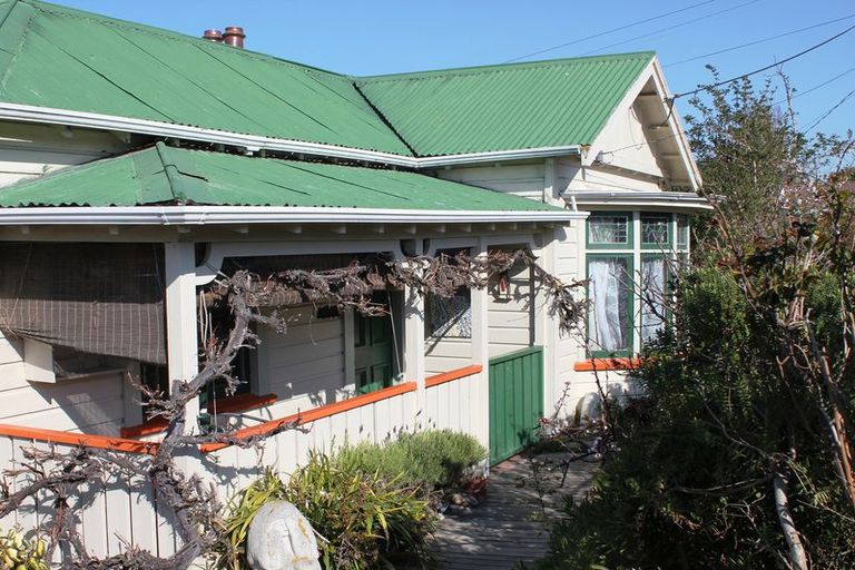 Photo of property in 21 Clyde Street, Oamaru North, Oamaru, 9400